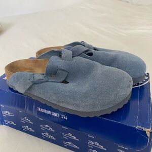 Birkenstock Boston in Blue